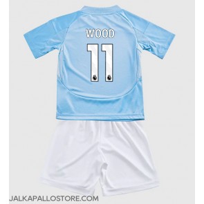 Nottingham Forest Chris Wood #11 Kolmaspaita Lapsille 2024-25 Lyhythihainen (+ shortsit)